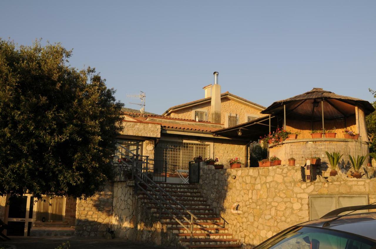 B&B La Vecchia Scuola Sonnino Exterior foto